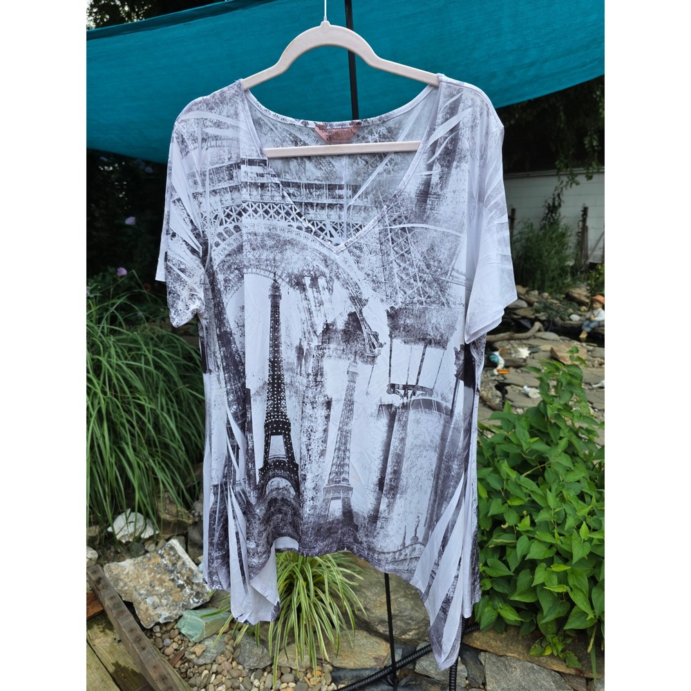 SJS Paris Eiffel Tower Graphic Sharkbite Hem Tunic Top White Black 3X Made inUSA